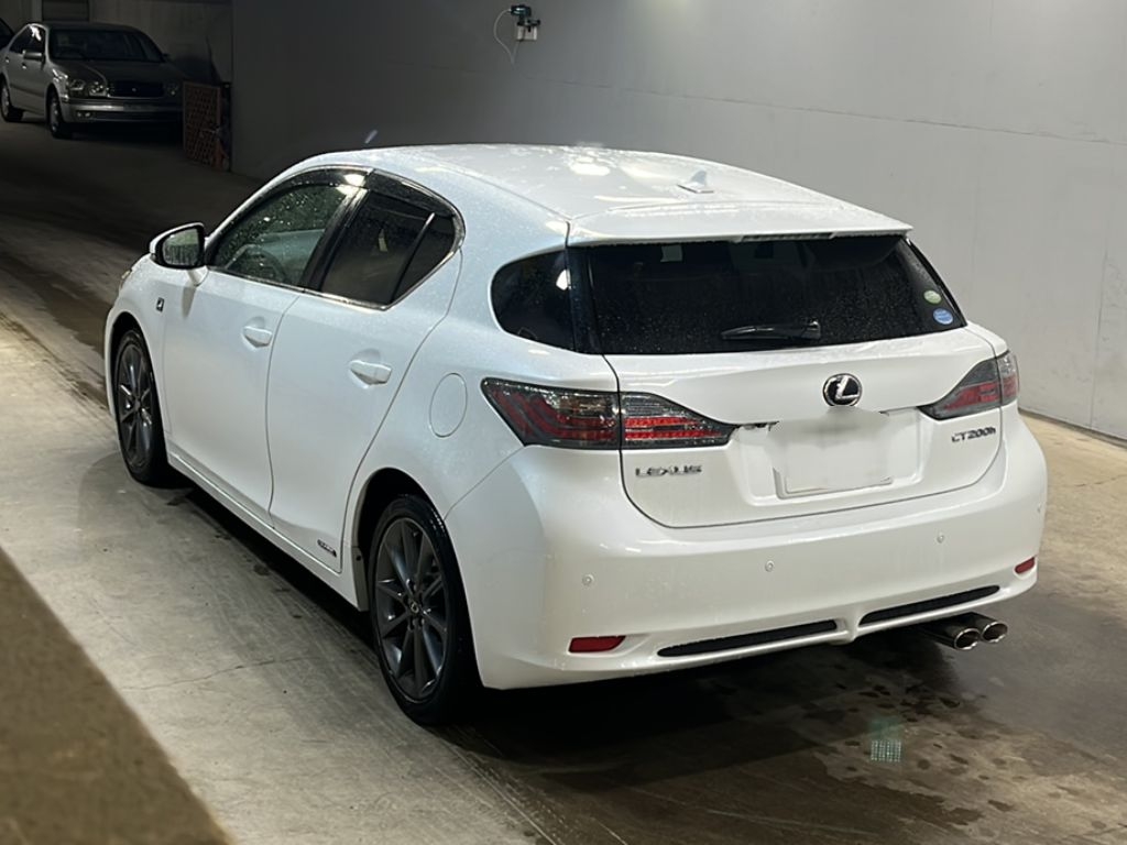 LEXUS CT200H