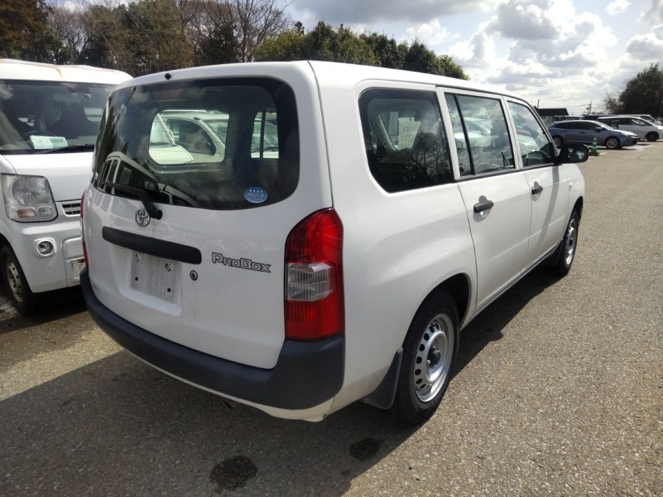 TOYOTA PROBOX