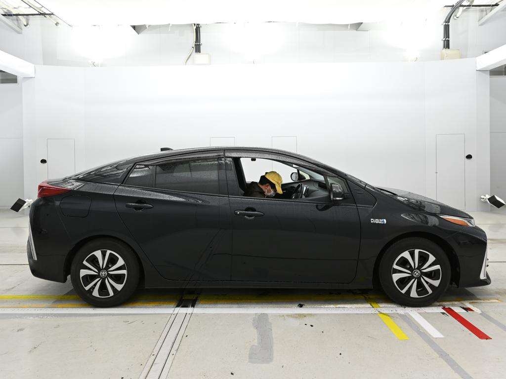 TOYOTA PRIUS PHV