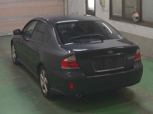 SUBARU LEGACY B4