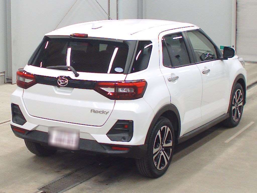 DAIHATSU ROCKY