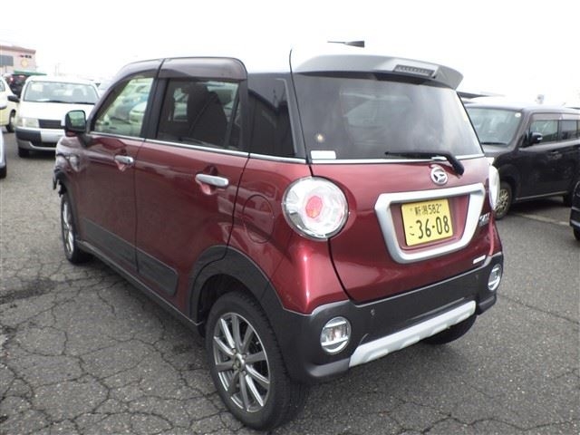 DAIHATSU CAST