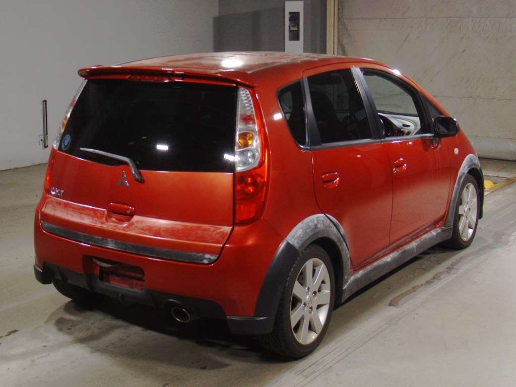 MITSUBISHI COLT