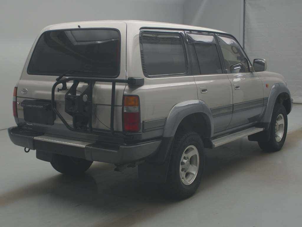 TOYOTA LAND CRUISER
