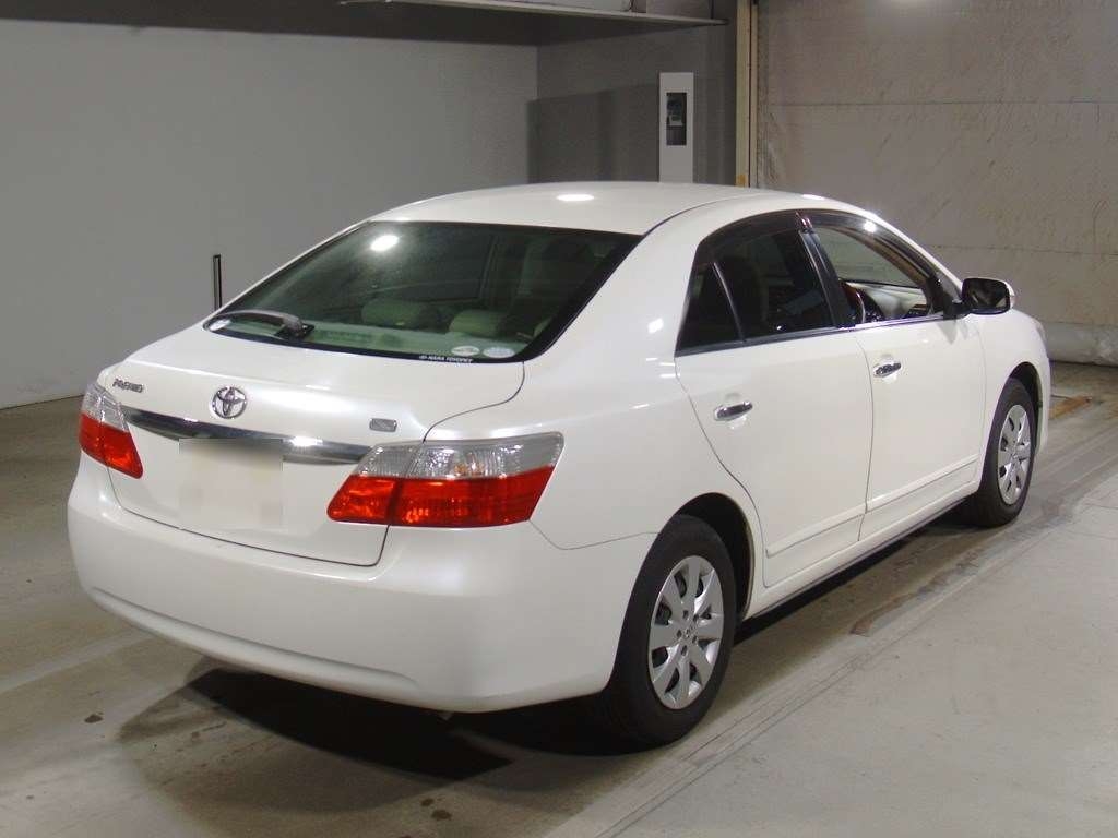 TOYOTA PREMIO