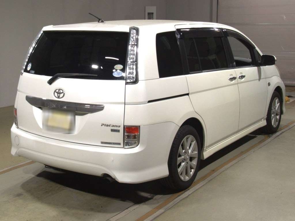 TOYOTA ISIS