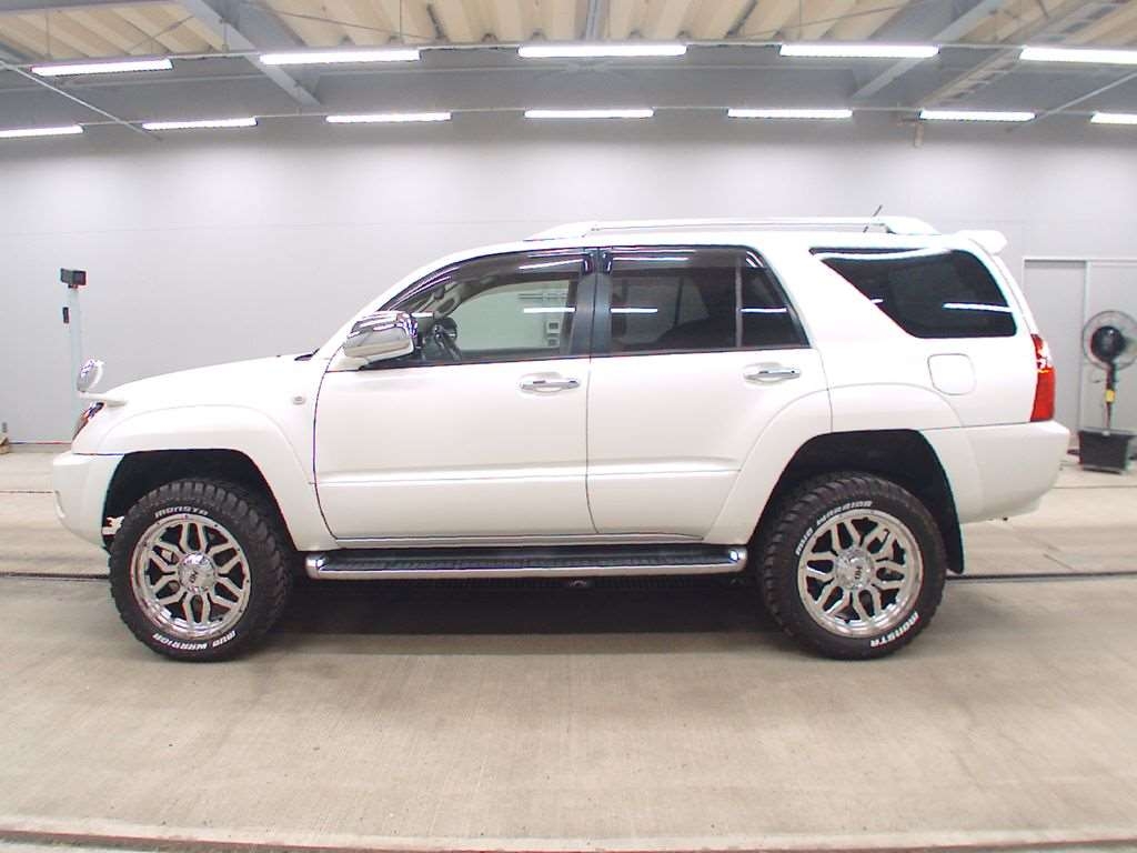 TOYOTA HILUX SURF