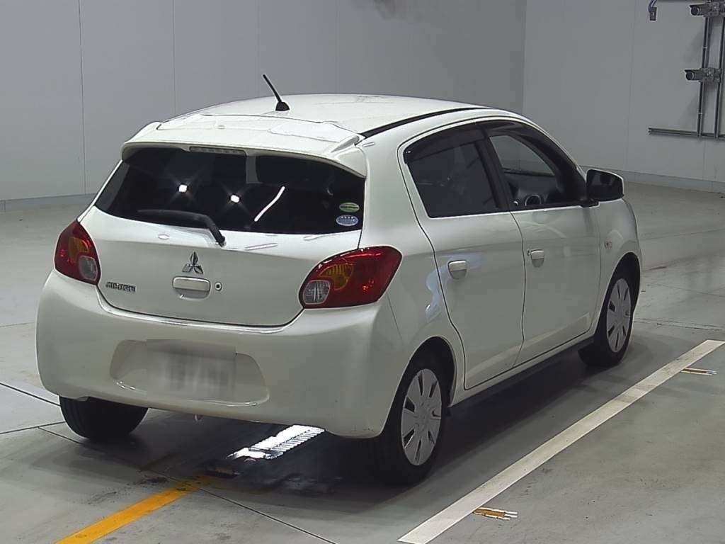 MITSUBISHI MIRAGE