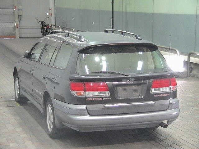 TOYOTA CALDINA