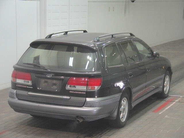 TOYOTA CALDINA