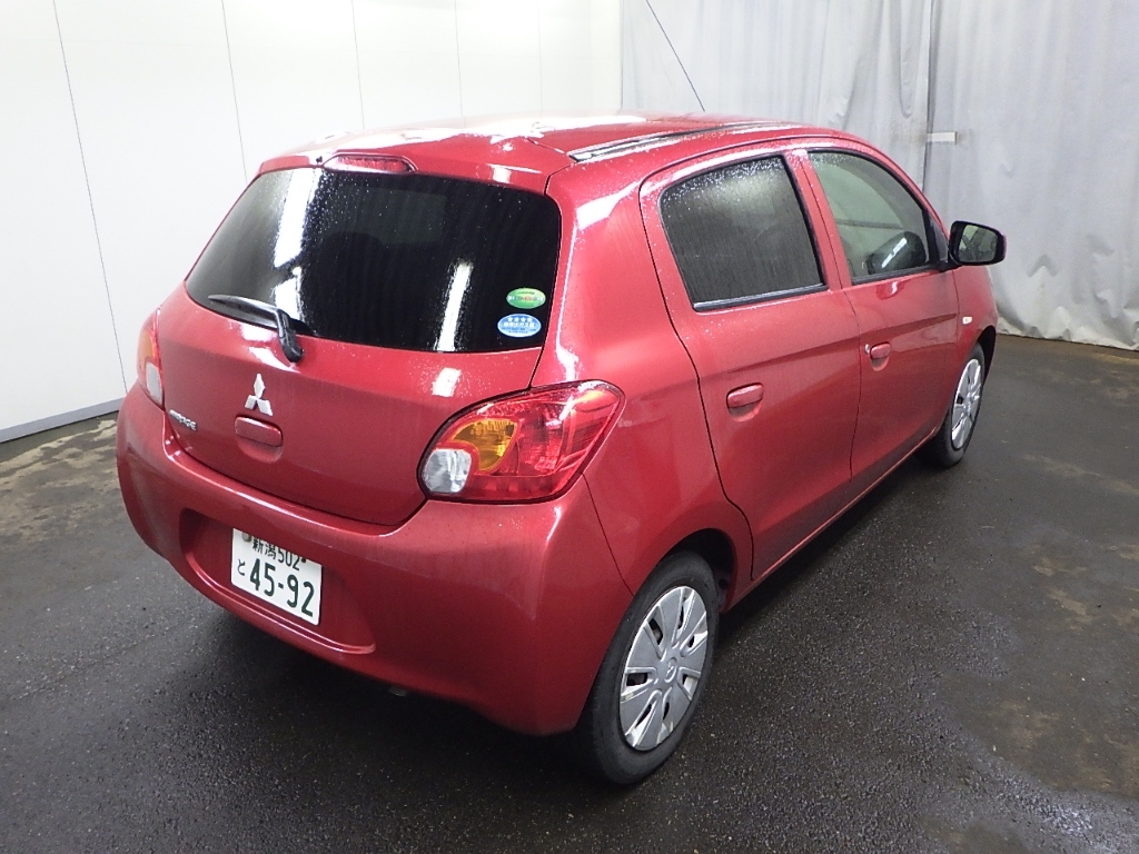 MITSUBISHI MIRAGE