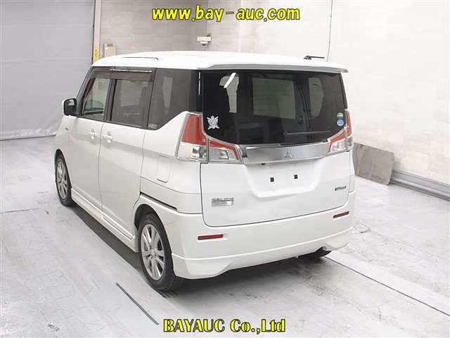 MITSUBISHI DELICA D:2