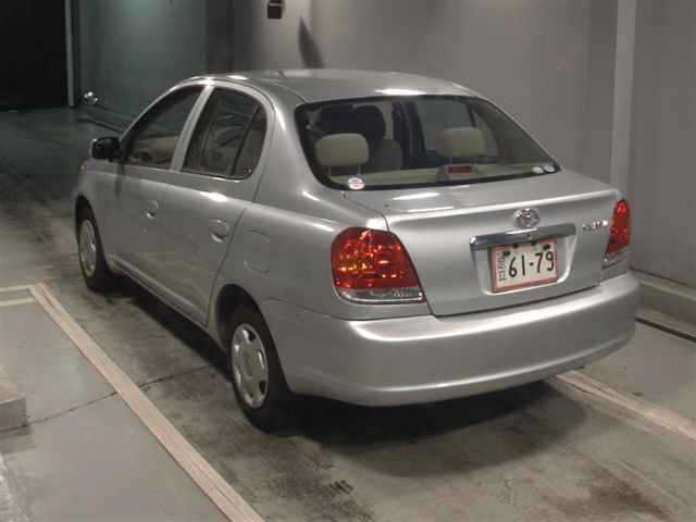 TOYOTA PLATZ