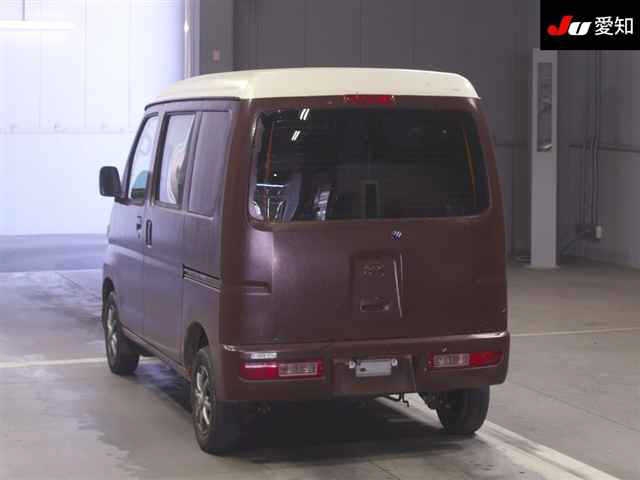 TOYOTA PIXIS VAN