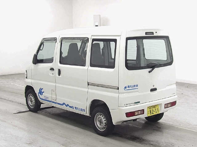 MITSUBISHI MINICAB MIEV