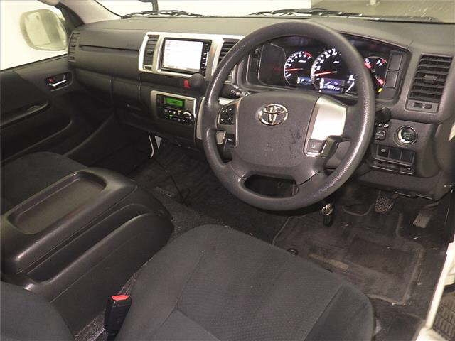 TOYOTA REGIUS ACE