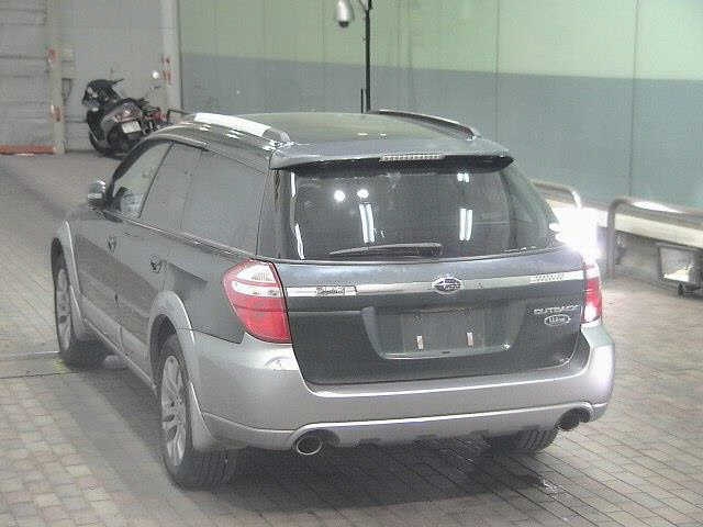 SUBARU OUTBACK