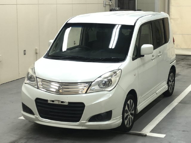MITSUBISHI DELICA D:2