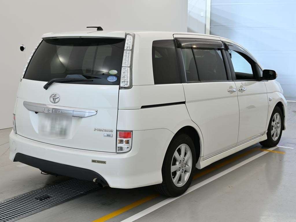 TOYOTA ISIS