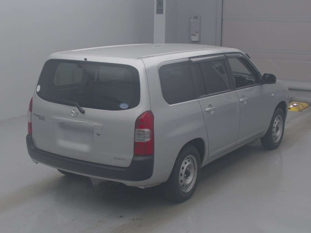 MAZDA FAMILIA