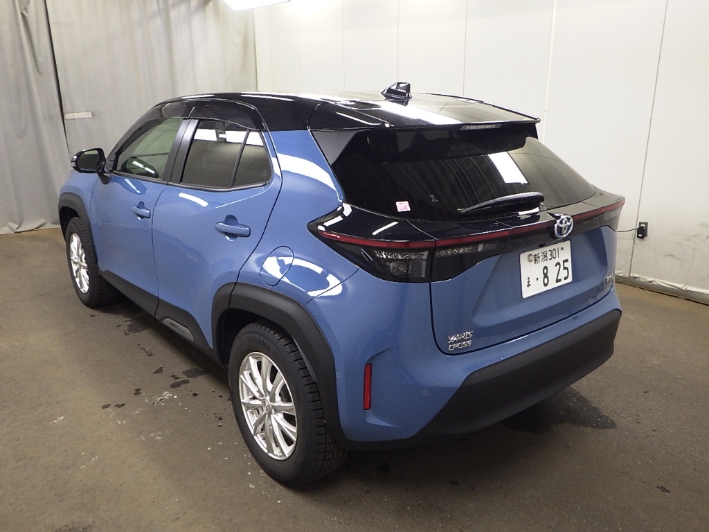 TOYOTA YARIS CROSS