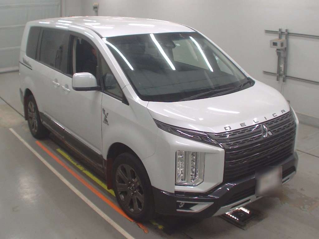 MITSUBISHI DELICA D:5