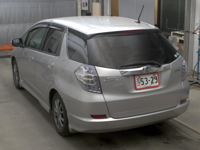 HONDA FIT SHUTTLE