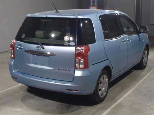 TOYOTA RAUM