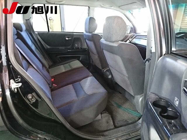 TOYOTA KLUGER V