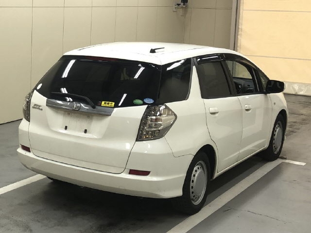 HONDA FIT SHUTTLE
