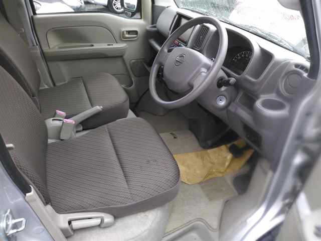 NISSAN NV100 CLIPPER