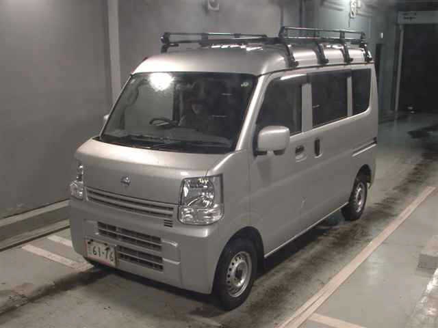 NISSAN NV100 CLIPPER