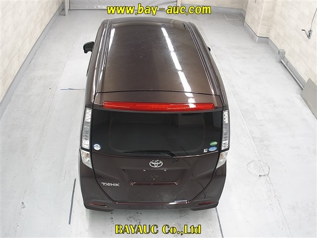 TOYOTA TANK