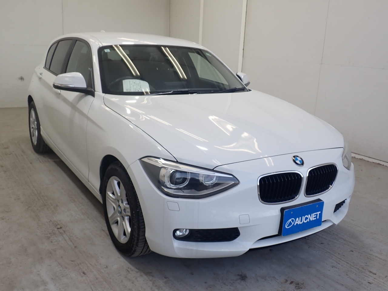 BMW 1-SERIES
