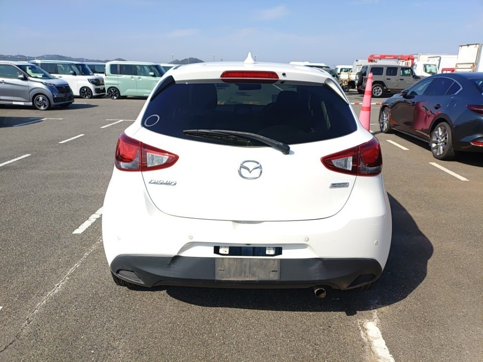 MAZDA MAZDA2