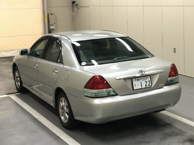 TOYOTA MARK II