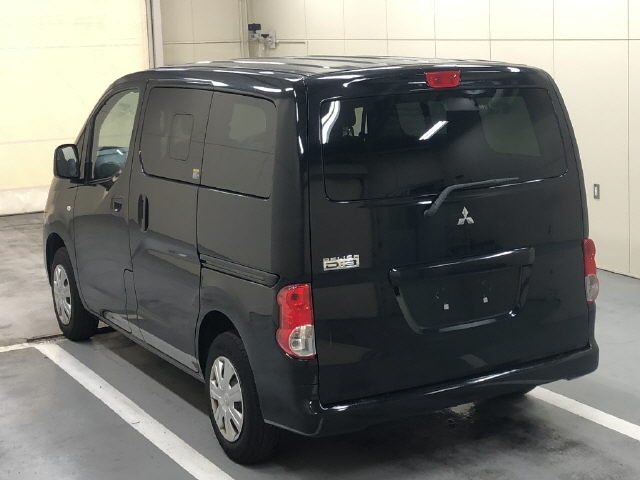 MITSUBISHI DELICA D:3