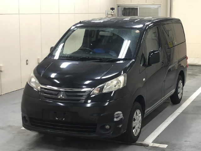 MITSUBISHI DELICA D:3