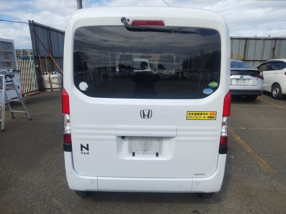 HONDA N-VAN