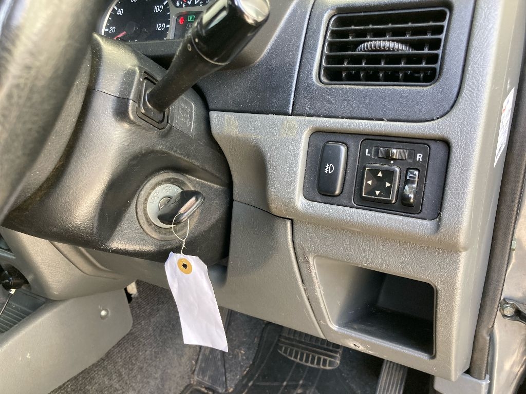 MITSUBISHI PAJERO MINI