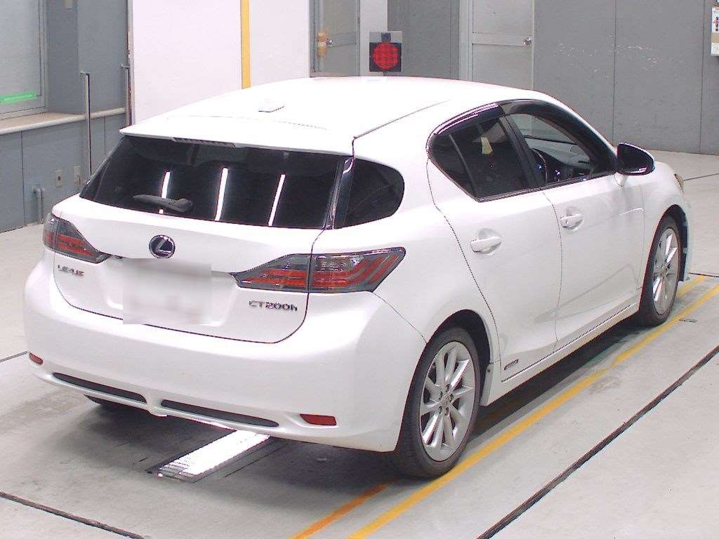 LEXUS CT200H