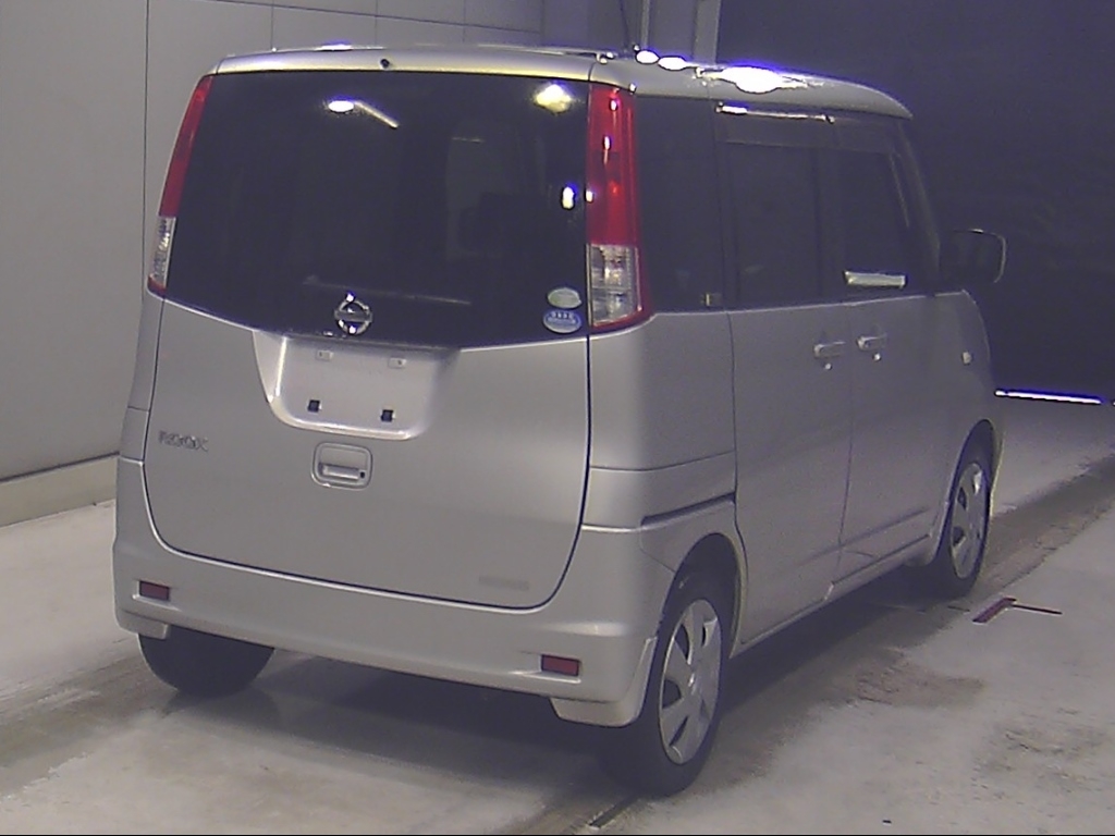 NISSAN ROOX