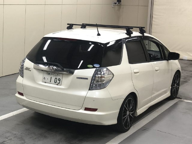 HONDA FIT SHUTTLE