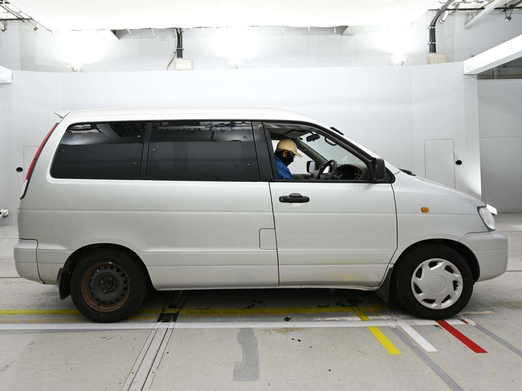 TOYOTA LITE ACE NOAH