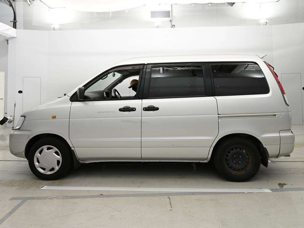 TOYOTA LITE ACE NOAH