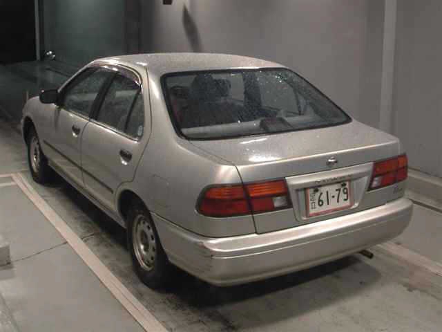 NISSAN SUNNY