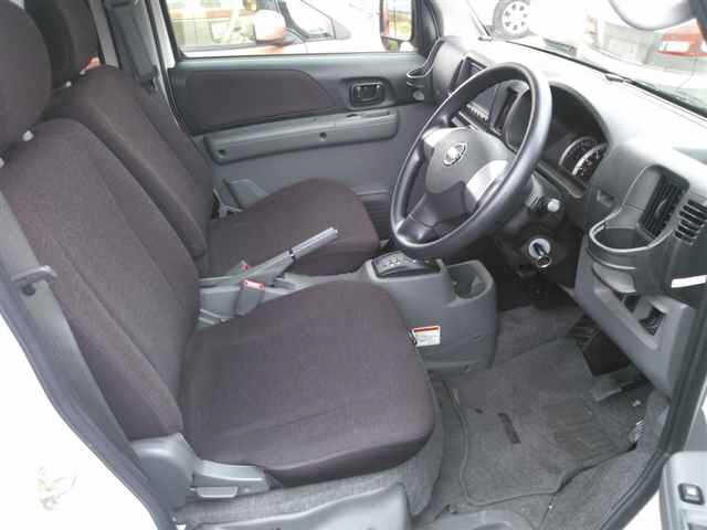 NISSAN CLIPPER