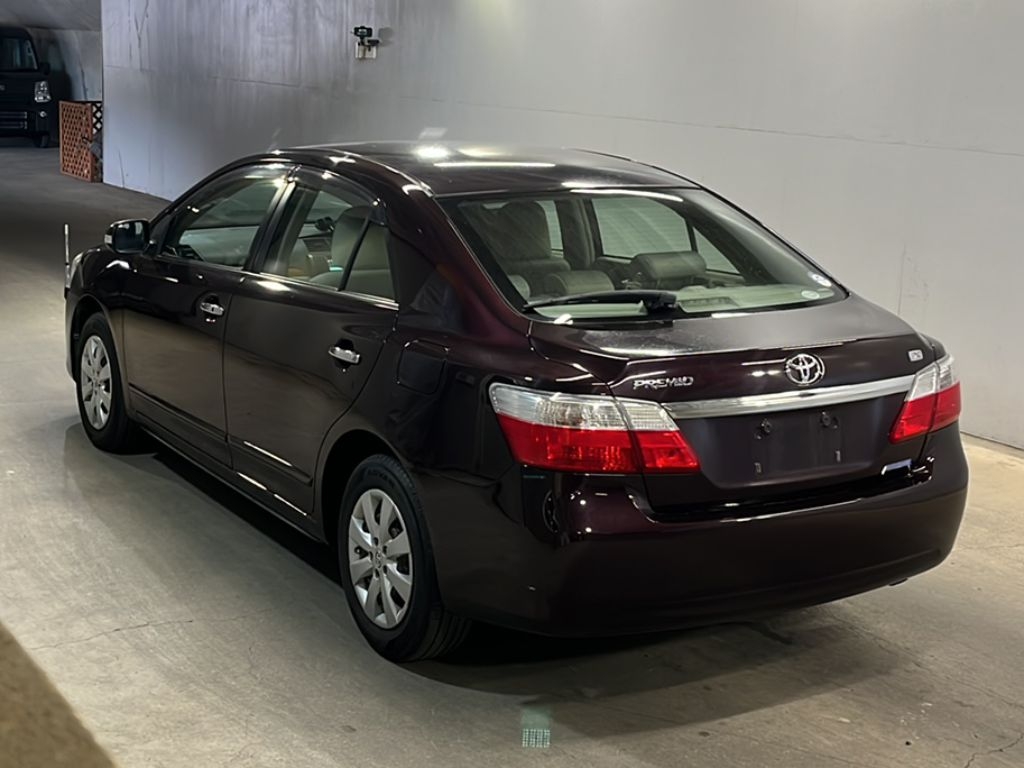 TOYOTA PREMIO