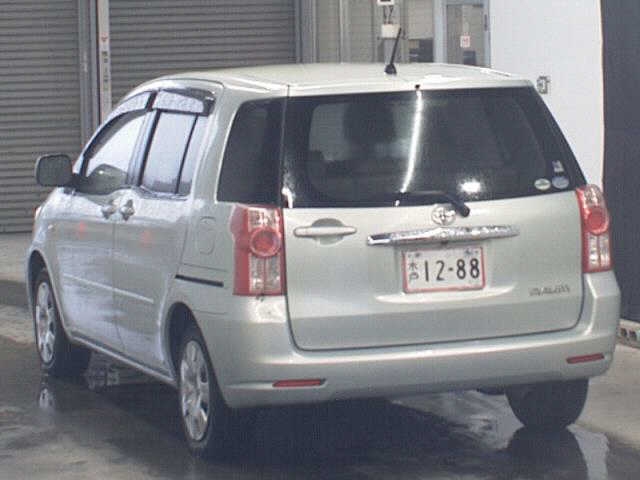 TOYOTA RAUM