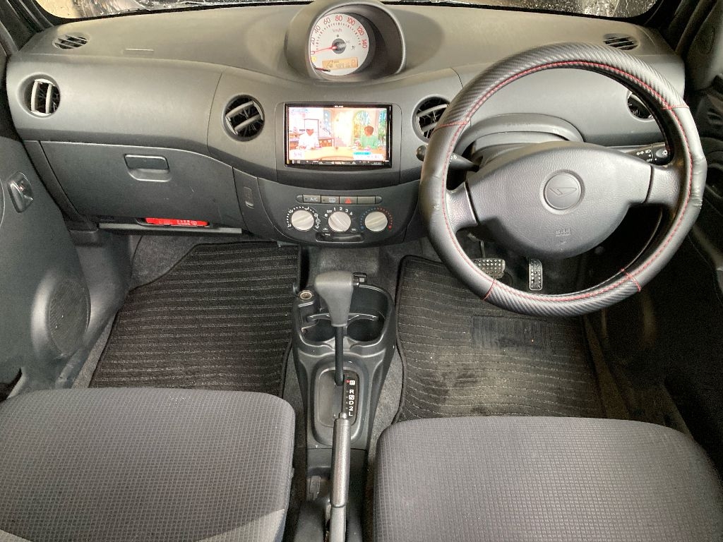 DAIHATSU ESSE